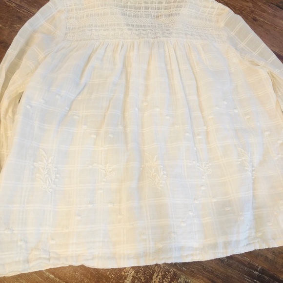 Anthropologie 3/4 sleeve top - Picture 6 of 7